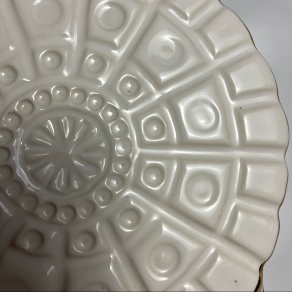 Michael Wainwright Capitol Gold Cheese Tray Platter in Porcelain - Picture 3 of 7